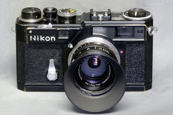 nikon rf