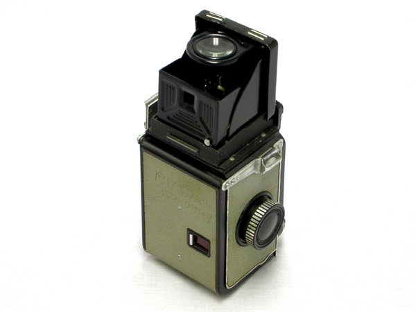 Yashica 44